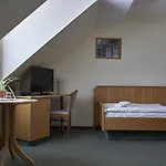 Am Schloss Hotel Schwerin (Mecklenburg-Vorpommern)