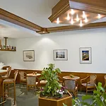 Hotel Am Schloss 3*