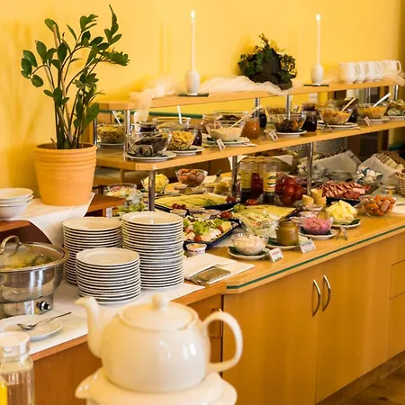 Am Schloss Schwerin (Mecklenburg-Vorpommern)