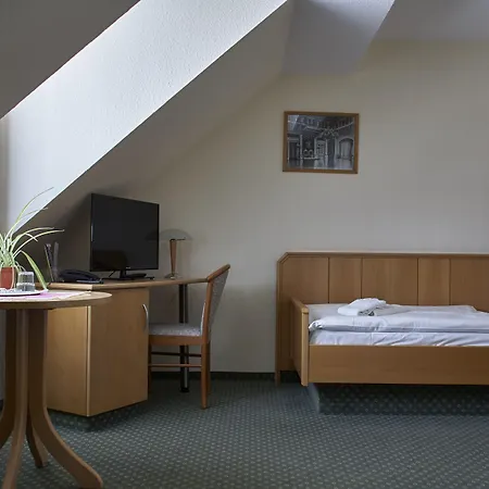 Am Schloss Hotel Schwerin (Mecklenburg-Vorpommern)