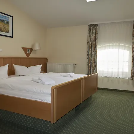 Am Schloss 3* Schwerin (Mecklenburg-Vorpommern)